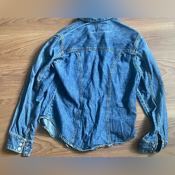 Levi’s Women’s Western Denim Shirt size L - Picture 4 of 4